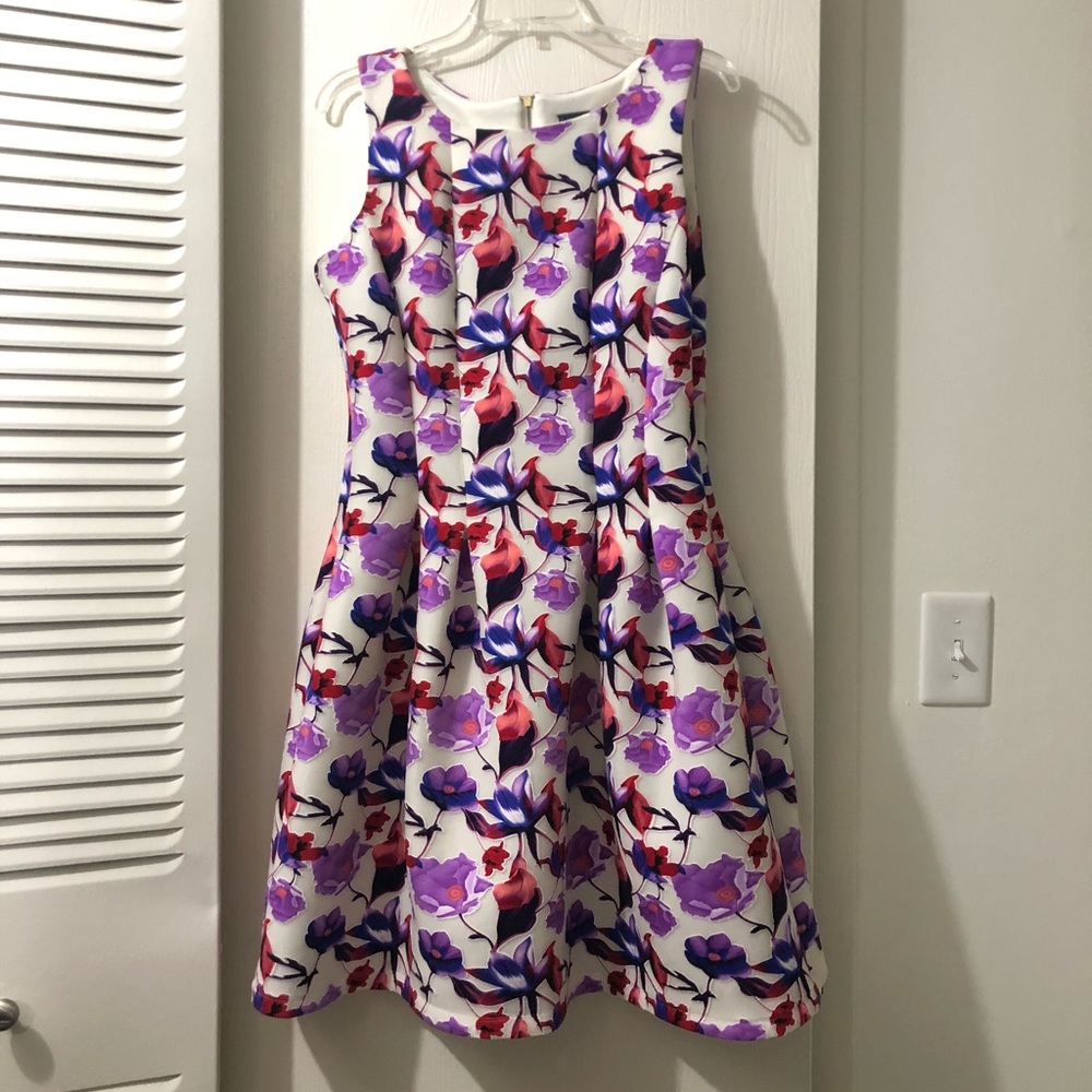 NWOT Gabby Skye A Line Dress